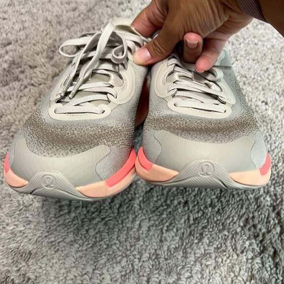 NWOT Lululemon Stylish Women's Gray and Pink Sneakers 7.5 - Picture 7 of 9